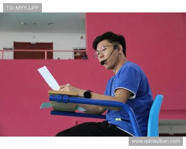 南京羽毛球队运营策略深度分析与发展前景展望 南京羽毛球队运营策略深度分析与发展前景展望