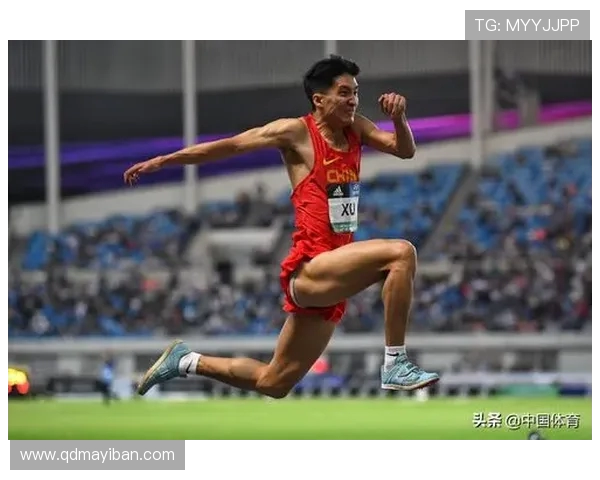 南京足球队在挑战赛中的实力展现与战术分析全面点评