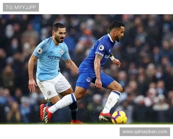 埃弗顿与曼城比赛改期最新消息及影响分析